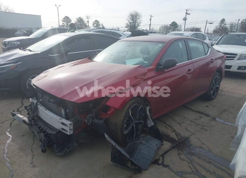 Photo 2 of 2023 Nissan Altima SR FWD (VIN 1N4BL4CV3PN386771)