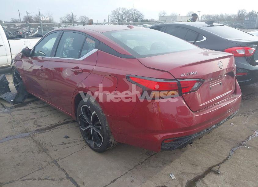 Photo 3 of 2023 Nissan Altima SR FWD (VIN 1N4BL4CV3PN386771)