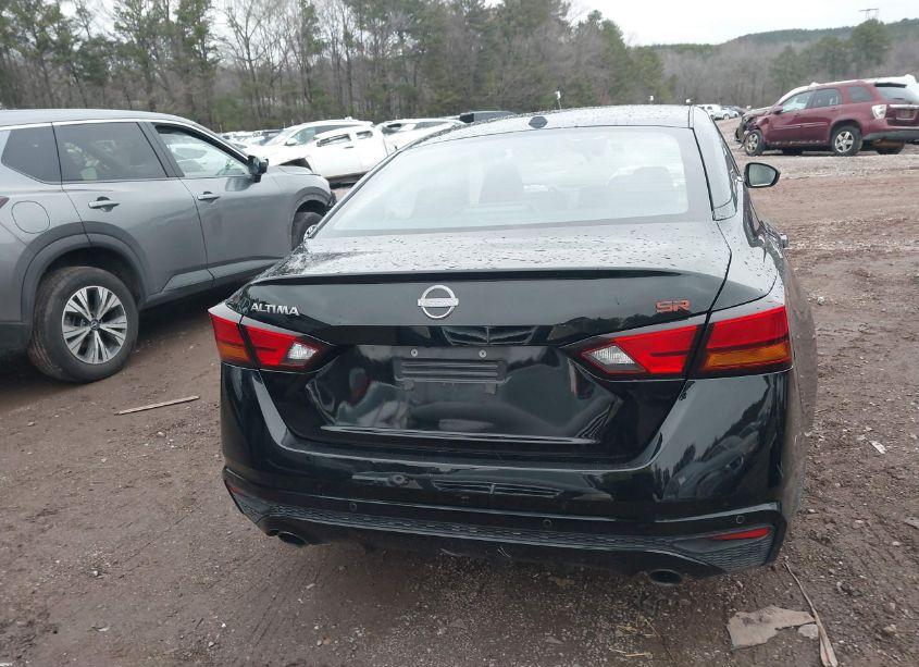 Photo 16 of 2023 Nissan Altima SR FWD (VIN 1N4BL4CV3PN393543)