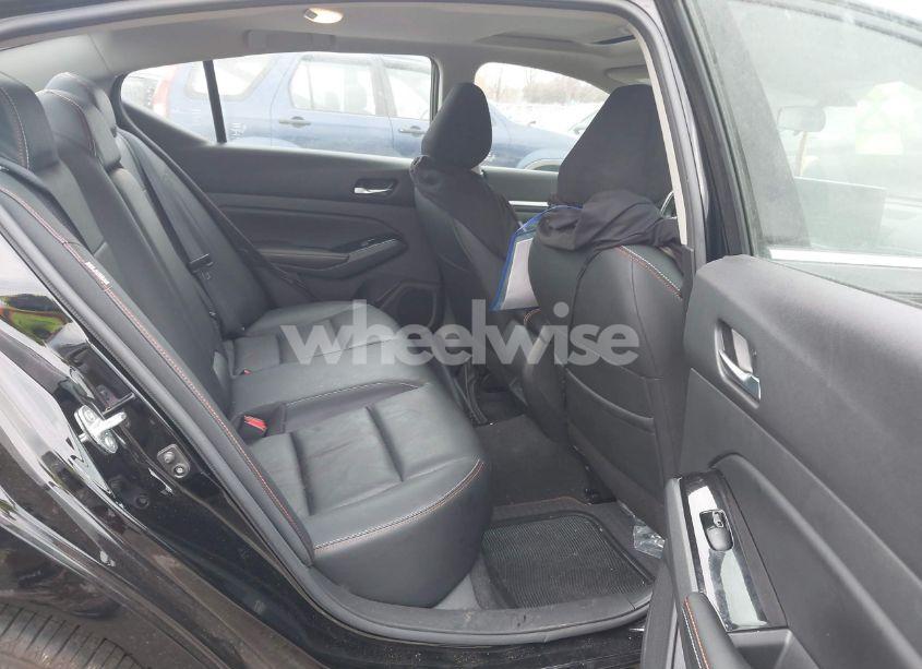 Photo 8 of 2023 Nissan Altima SR FWD (VIN 1N4BL4CV3PN424015)