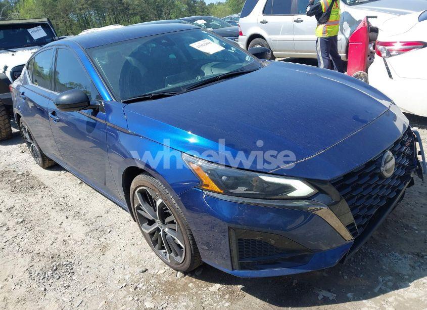 2024 Nissan Altima SR FWD (VIN 1N4BL4CV3RN314858) main photo