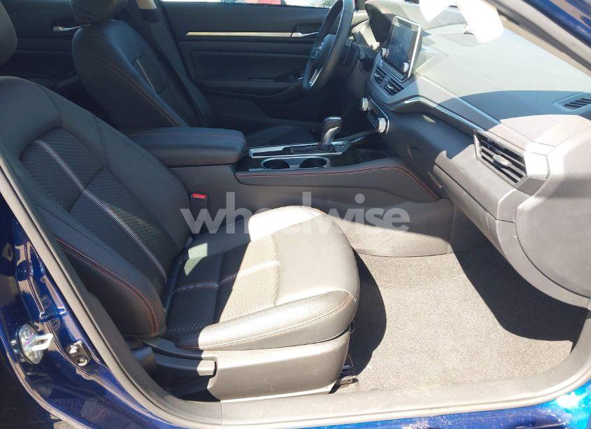 Photo 5 of 2024 Nissan Altima SR FWD (VIN 1N4BL4CV3RN314858)