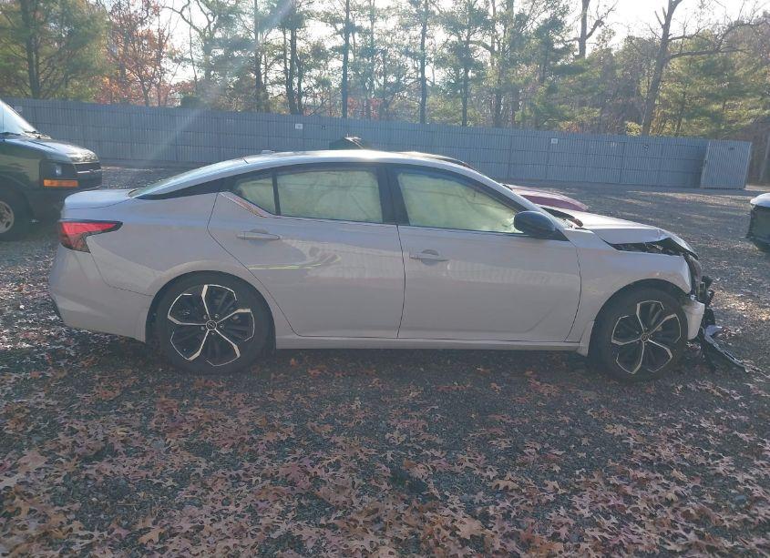 Photo 13 of 2024 Nissan Altima SR FWD (VIN 1N4BL4CV3RN315377)