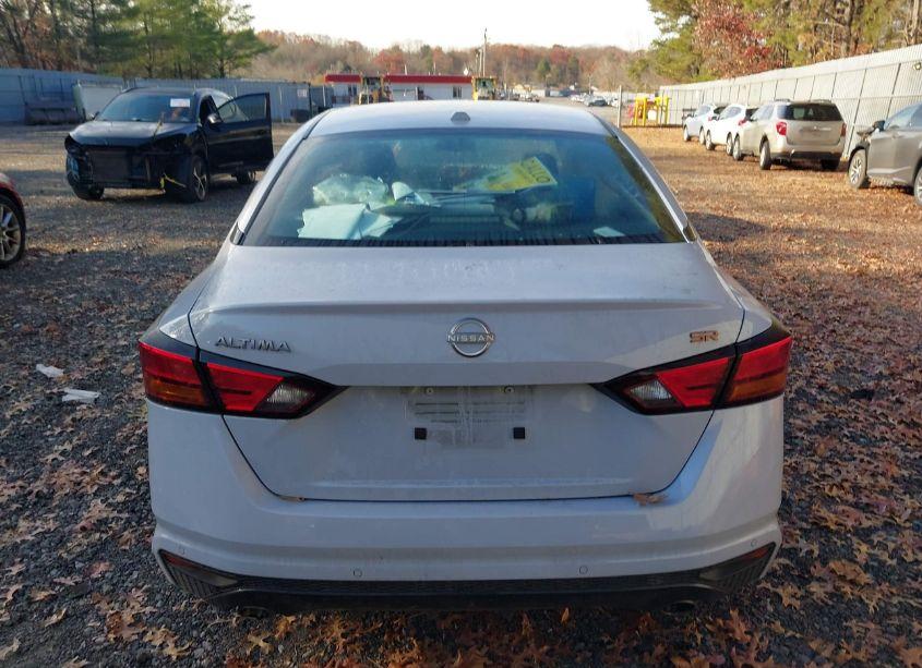 Photo 16 of 2024 Nissan Altima SR FWD (VIN 1N4BL4CV3RN315377)