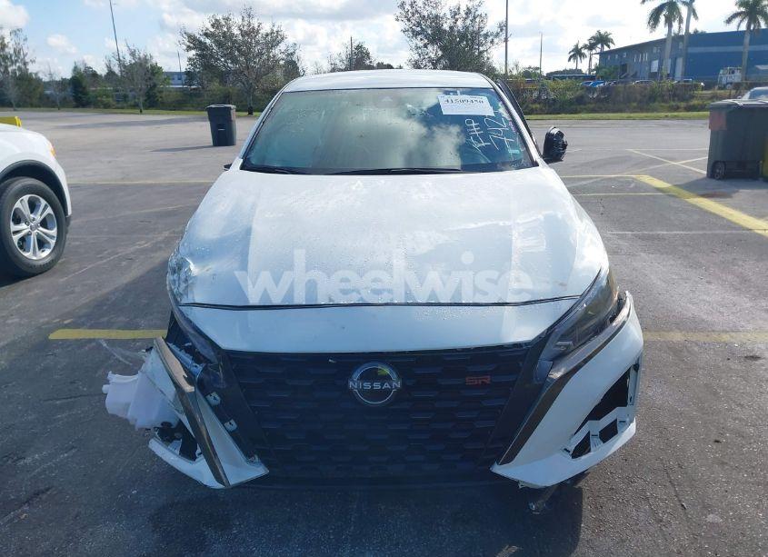 Photo 12 of 2024 Nissan Altima SR FWD (VIN 1N4BL4CV3RN337427)