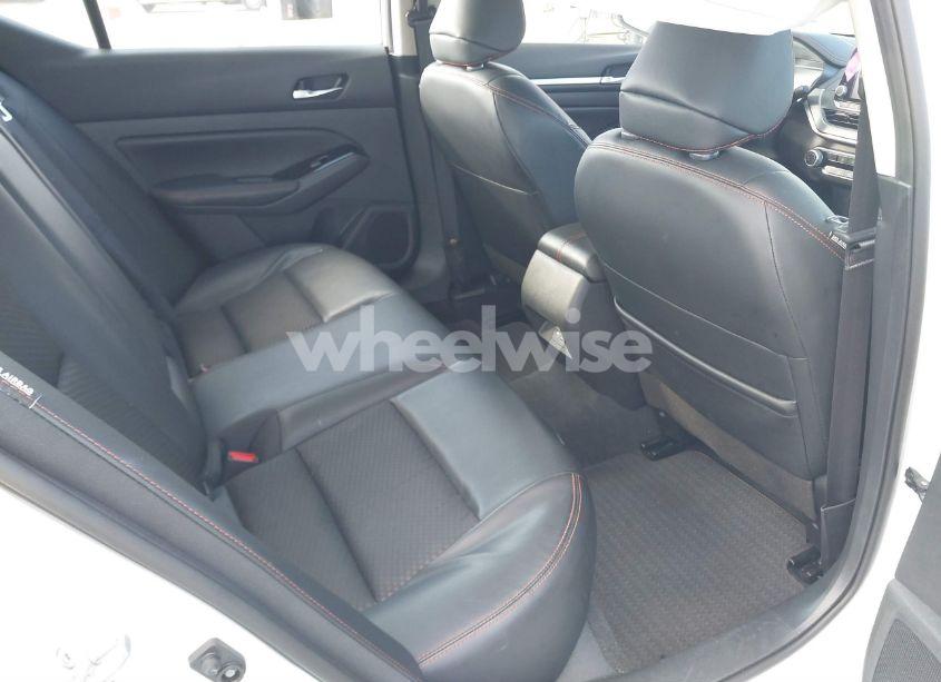 Photo 8 of 2024 Nissan Altima SR FWD (VIN 1N4BL4CV3RN337427)