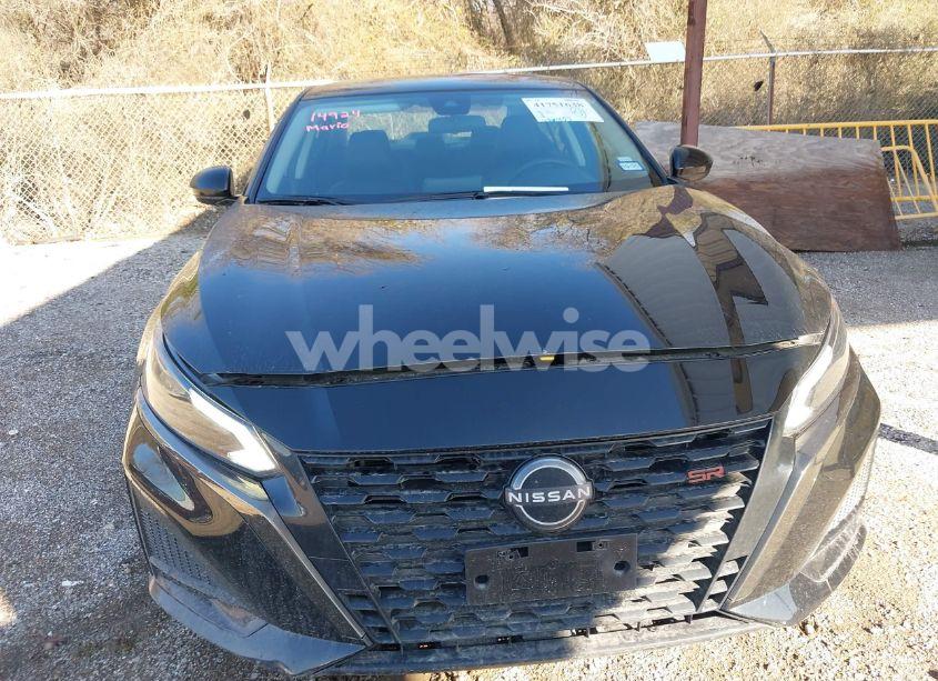 Photo 12 of 2024 Nissan Altima SR FWD (VIN 1N4BL4CV3RN344782)