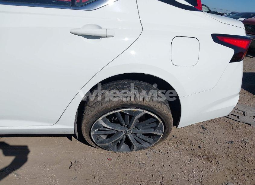 Photo 17 of 2024 Nissan Altima SR FWD (VIN 1N4BL4CV3RN345821)