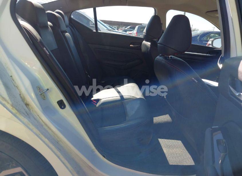 Photo 8 of 2024 Nissan Altima SR FWD (VIN 1N4BL4CV3RN345821)