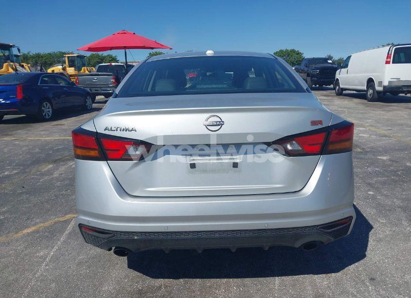 Photo 16 of 2024 Nissan Altima SR FWD (VIN 1N4BL4CV3RN410196)