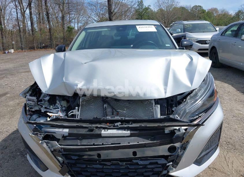 Photo 12 of 2024 Nissan Altima SR FWD (VIN 1N4BL4CV3RN430058)