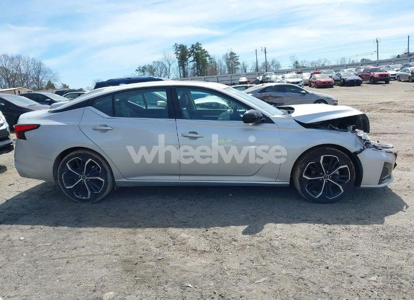 Photo 13 of 2024 Nissan Altima SR FWD (VIN 1N4BL4CV3RN430058)