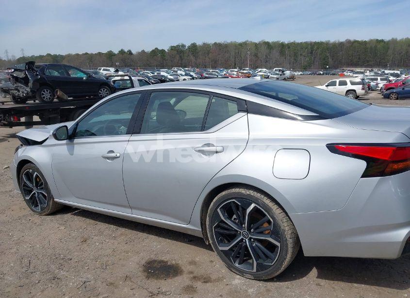 Photo 14 of 2024 Nissan Altima SR FWD (VIN 1N4BL4CV3RN430058)