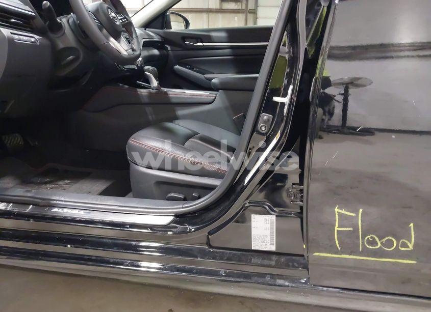 Photo 6 of 2025 Nissan Altima SR FWD (VIN 1N4BL4CV3SN314252)