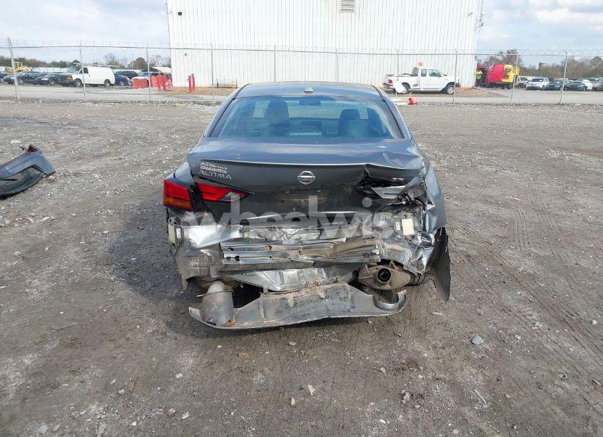 Photo 6 of 2019 Nissan Altima 2.5 SR (VIN 1N4BL4CV4KC104870)