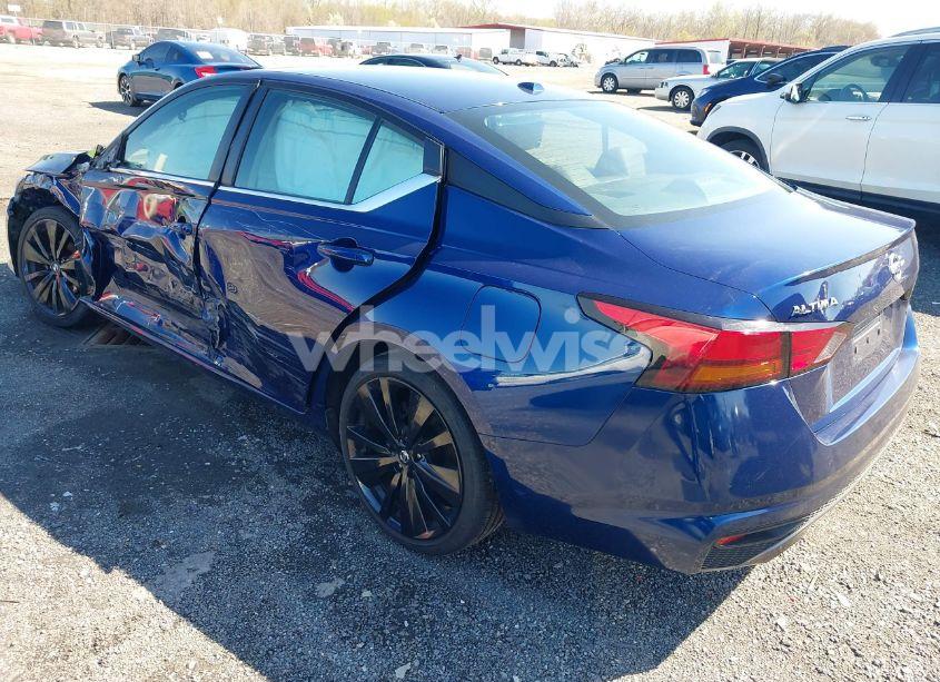 Photo 3 of 2019 Nissan Altima 2.5 SR (VIN 1N4BL4CV4KC117733)