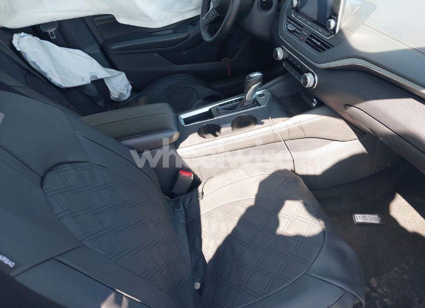 Photo 5 of 2019 Nissan Altima 2.5 SR (VIN 1N4BL4CV4KC117733)