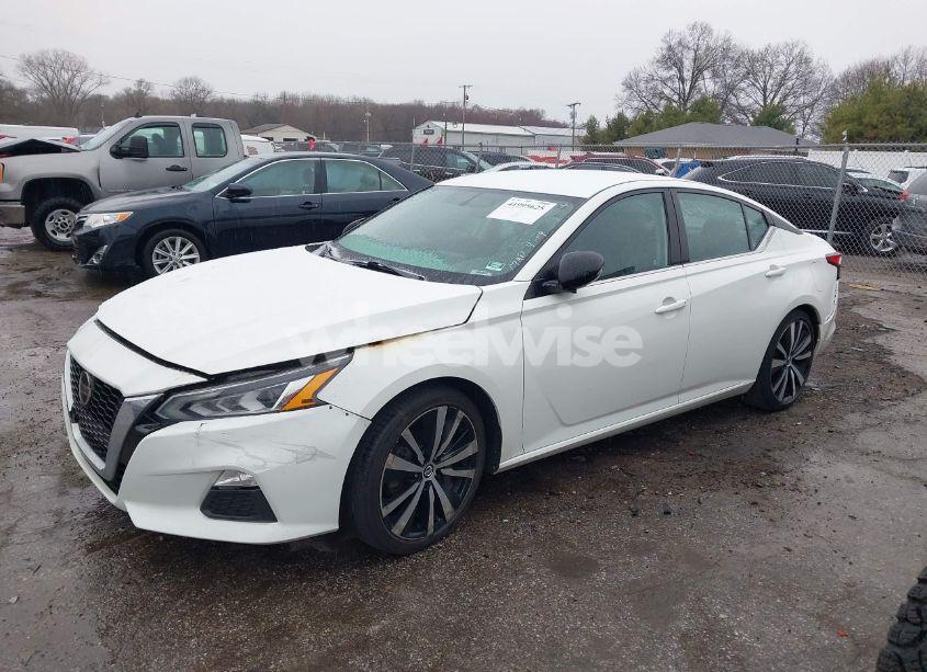 Photo 6 of 2019 Nissan Altima 2.5 SR (VIN 1N4BL4CV4KC130272)