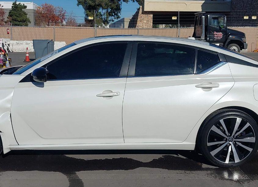 Photo 15 of 2019 Nissan Altima 2.5 SR (VIN 1N4BL4CV4KC137464)
