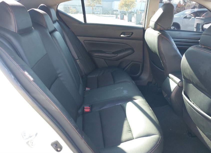 Photo 8 of 2019 Nissan Altima 2.5 SR (VIN 1N4BL4CV4KC137464)