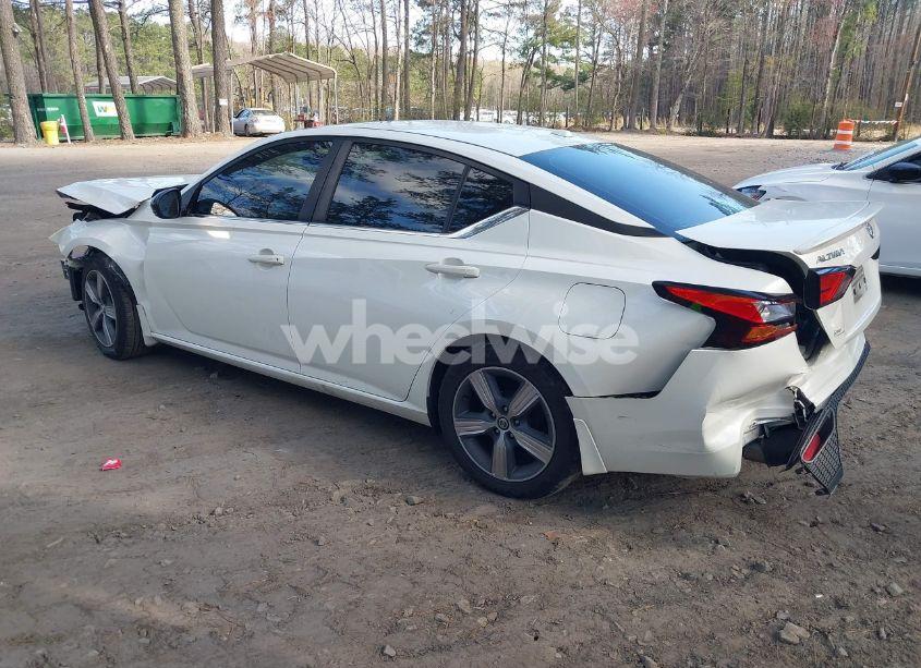 Photo 3 of 2019 Nissan Altima 2.5 SR (VIN 1N4BL4CV4KC148593)