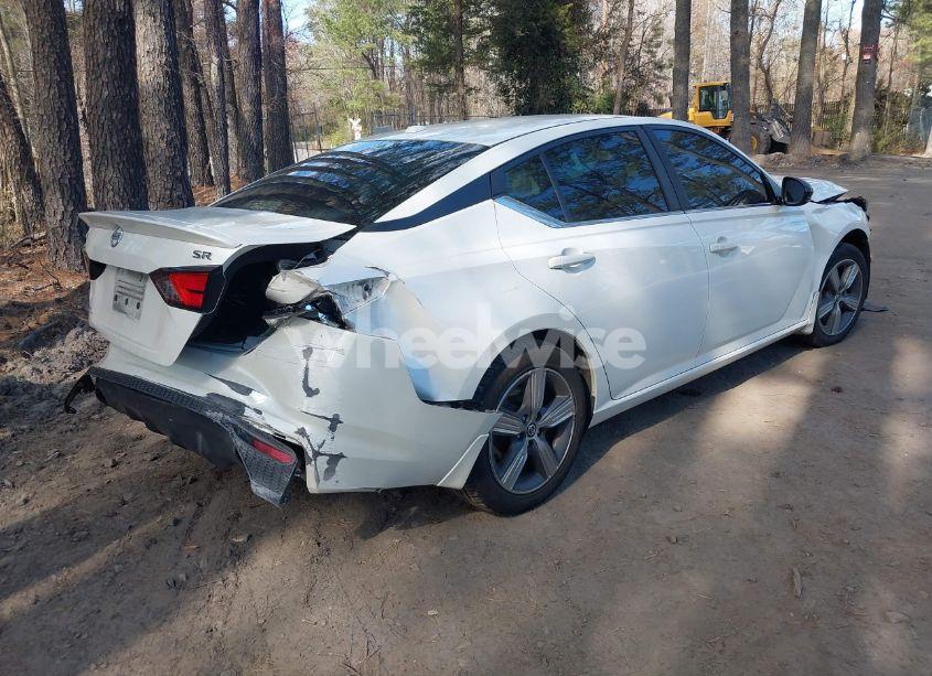 Photo 4 of 2019 Nissan Altima 2.5 SR (VIN 1N4BL4CV4KC148593)