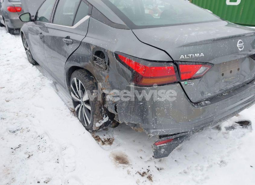 Photo 6 of 2019 Nissan Altima 2.5 SR (VIN 1N4BL4CV4KC172280)