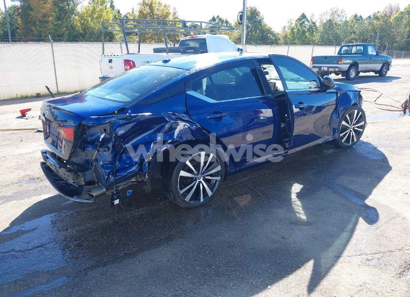 Photo 4 of 2019 Nissan Altima 2.5 SR (VIN 1N4BL4CV4KC224538)