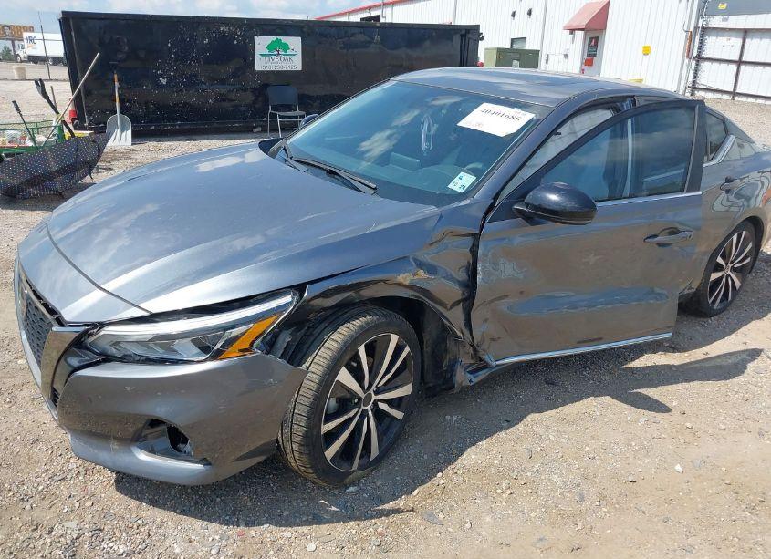 Photo 6 of 2020 Nissan Altima SR FWD (VIN 1N4BL4CV4LC171387)