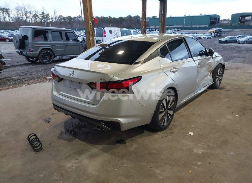 Photo 4 of 2020 Nissan Altima SR FWD (VIN 1N4BL4CV4LC196970)