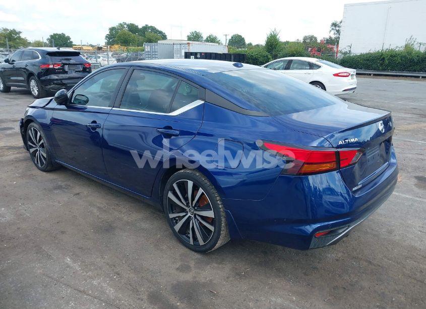 Photo 3 of 2020 Nissan Altima SR FWD (VIN 1N4BL4CV4LC233466)