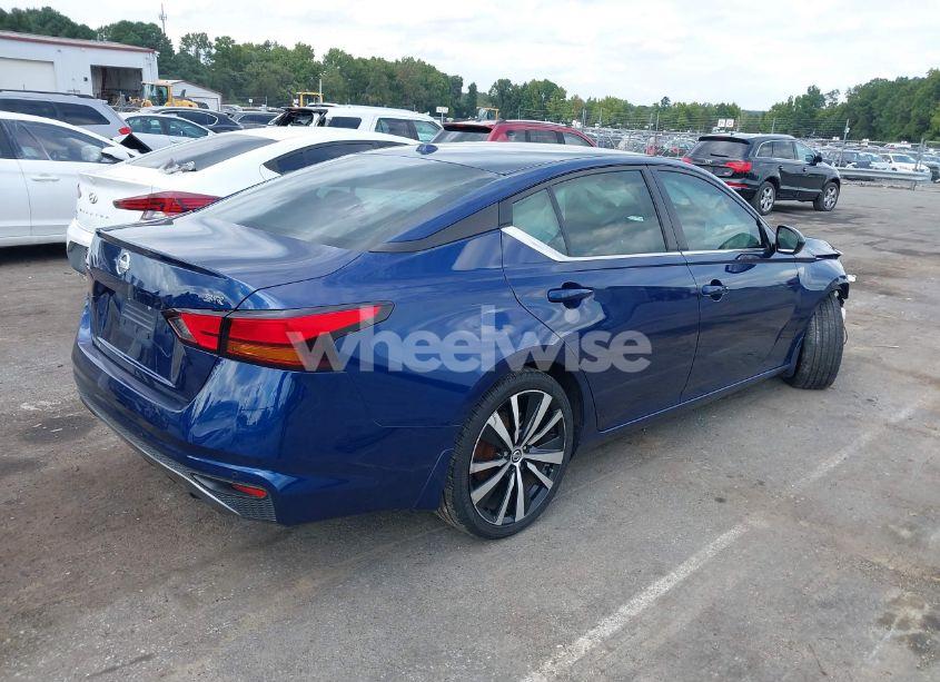 Photo 4 of 2020 Nissan Altima SR FWD (VIN 1N4BL4CV4LC233466)