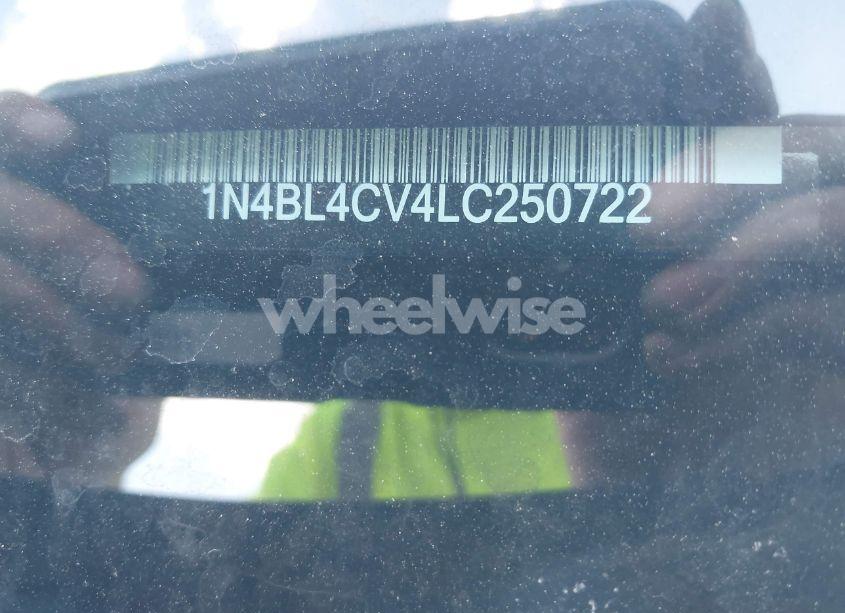 Photo 9 of 2020 Nissan Altima SR FWD (VIN 1N4BL4CV4LC250722)