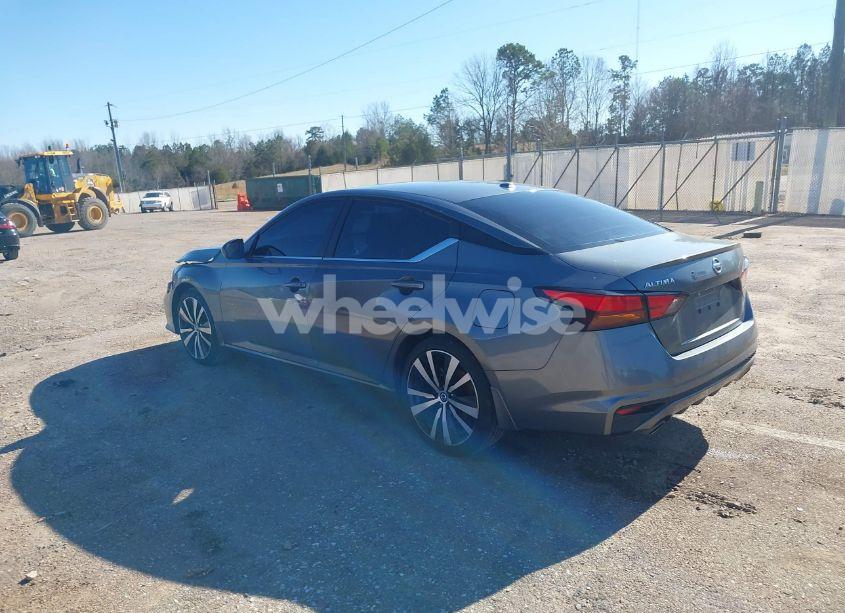 Photo 3 of 2020 Nissan Altima SR FWD (VIN 1N4BL4CV4LN305433)
