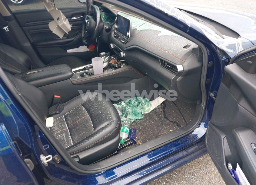 Photo 5 of 2021 Nissan Altima SR FWD (VIN 1N4BL4CV4MN332794)