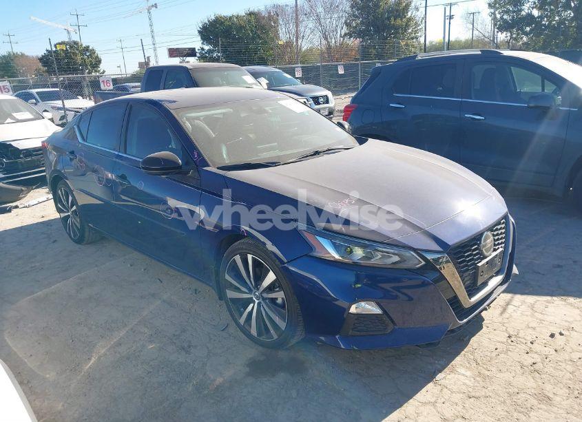 2021 Nissan Altima SR FWD (VIN 1N4BL4CV4MN361177) main photo