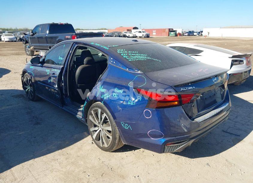 Photo 3 of 2021 Nissan Altima SR FWD (VIN 1N4BL4CV4MN361177)