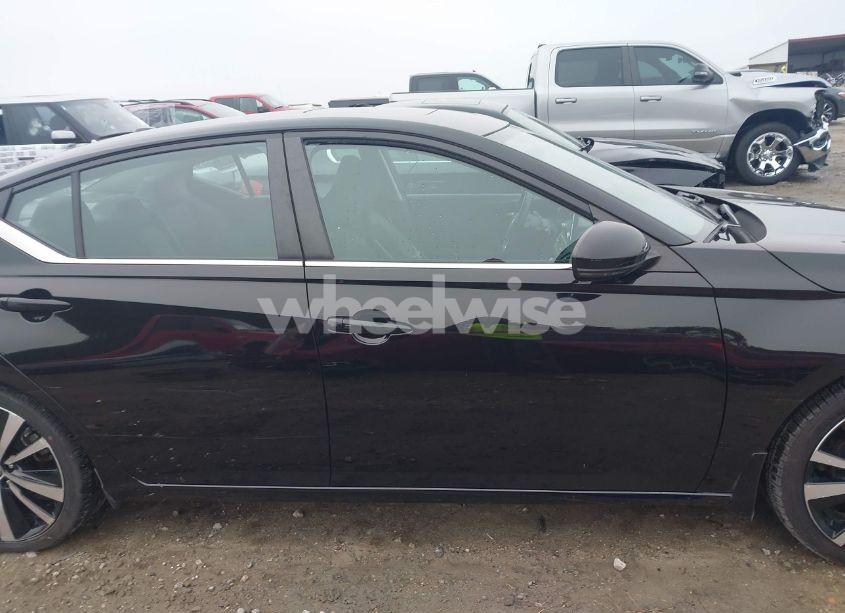 Photo 13 of 2021 Nissan Altima SR FWD (VIN 1N4BL4CV4MN377072)