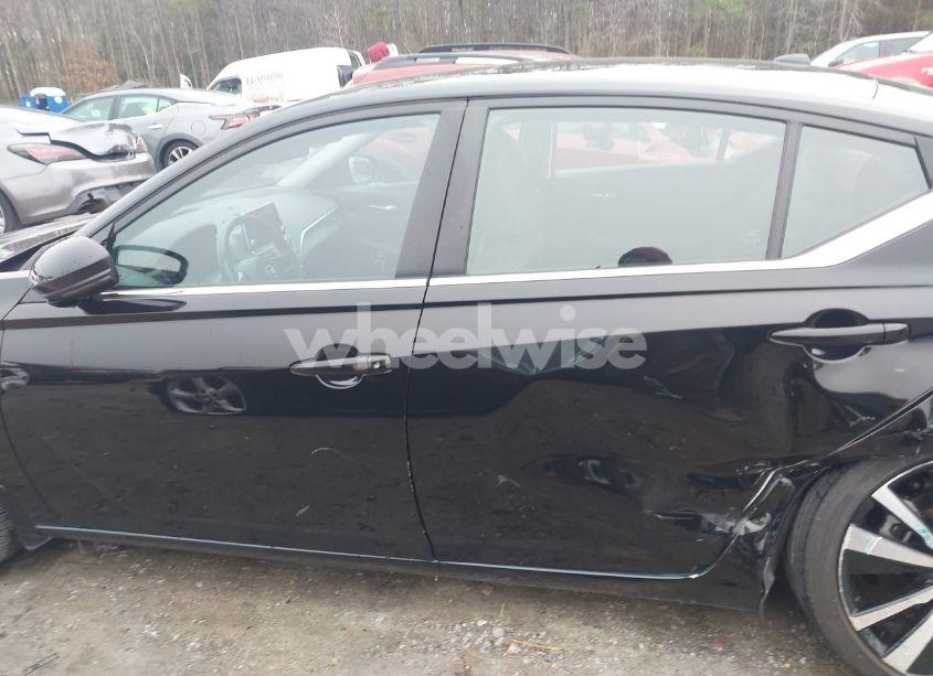 Photo 14 of 2021 Nissan Altima SR FWD (VIN 1N4BL4CV4MN377072)