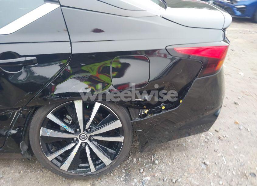 Photo 18 of 2021 Nissan Altima SR FWD (VIN 1N4BL4CV4MN377072)