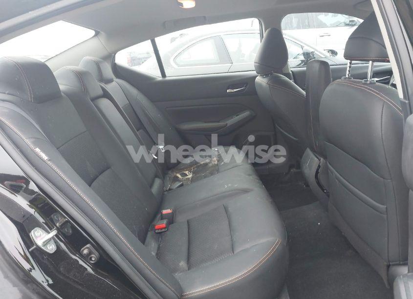 Photo 8 of 2021 Nissan Altima SR FWD (VIN 1N4BL4CV4MN377072)