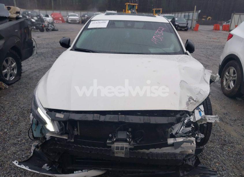 Photo 12 of 2021 Nissan Altima SR FWD (VIN 1N4BL4CV4MN408322)