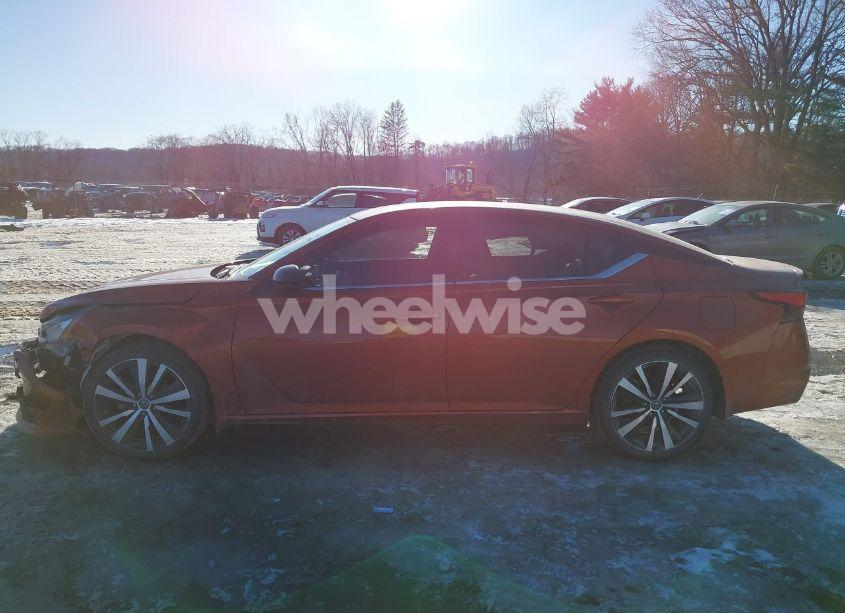 Photo 14 of 2022 Nissan Altima SR FWD (VIN 1N4BL4CV4NN306388)
