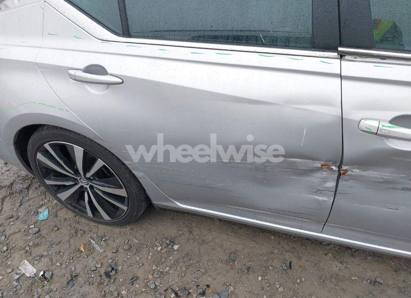 Photo 19 of 2022 Nissan Altima SR FWD (VIN 1N4BL4CV4NN315480)