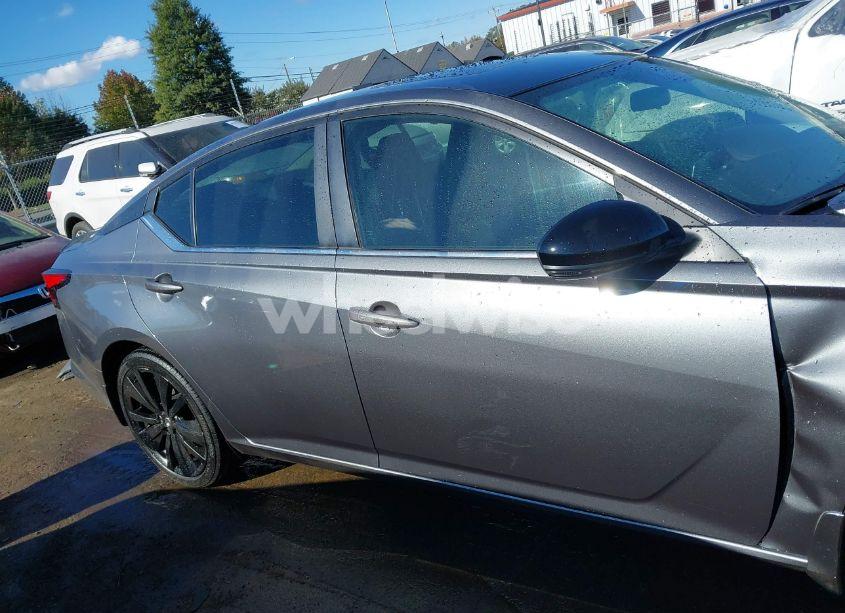 Photo 14 of 2022 Nissan Altima SR FWD (VIN 1N4BL4CV4NN339049)