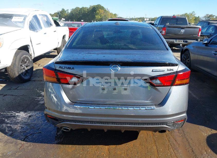 Photo 17 of 2022 Nissan Altima SR FWD (VIN 1N4BL4CV4NN339049)