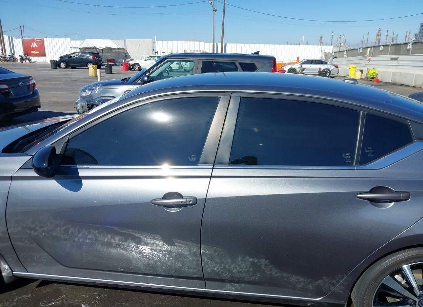 Photo 14 of 2022 Nissan Altima SR FWD (VIN 1N4BL4CV4NN349158)