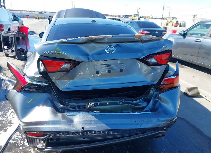 Photo 6 of 2022 Nissan Altima SR FWD (VIN 1N4BL4CV4NN349158)