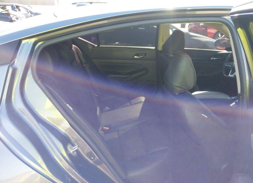 Photo 8 of 2022 Nissan Altima SR FWD (VIN 1N4BL4CV4NN349158)