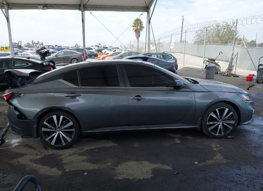 Photo 13 of 2022 Nissan Altima SR FWD (VIN 1N4BL4CV4NN378398)
